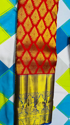 Red Gold Floral Dharamavaram Silk Saree